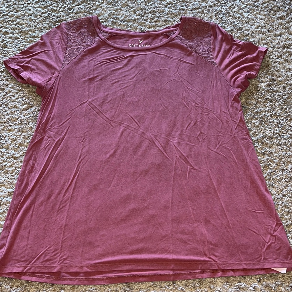Tee